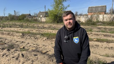 Висадили сосни на місці згорілого лісу біля Галицинового Висадили сосни на місці згорілого лісу біля Галицинового