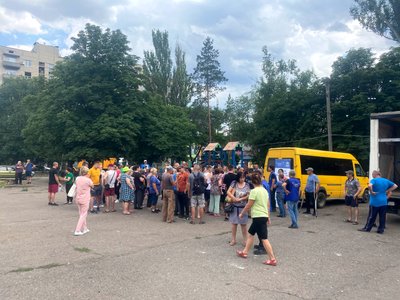 допомога удар авіабомба армія РФ руйнування поранені лікарня наслідки Селидове Донецька область 14 червня 2024 рік допомога удар авіабомба армія РФ руйнування поранені лікарня наслідки Селидове Донецька область 14 червня 2024 рік
