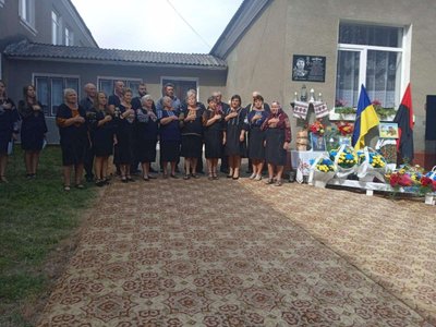 Євген Казюк, відкриття меморіальної дошки Євген Казюк, відкриття меморіальної дошки