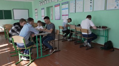 На Вінниччині школярі збирають дрони для фронту: за рік виготовили 30 безпілотників На Вінниччині школярі збирають дрони для фронту: за рік виготовили 30 безпілотників