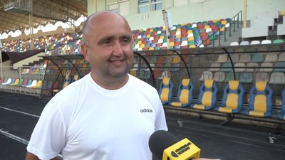 Дівоча збірна України U-15 з футболу Дівоча збірна України U-15 з футболу