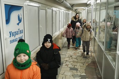Діти у метрошколі Діти у метрошколі