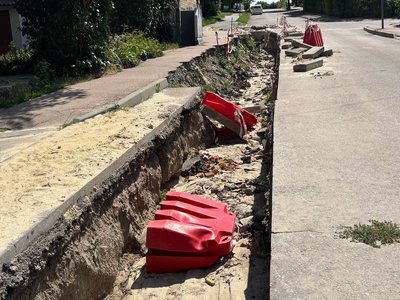 Заміну мереж завершили: коли у Бердичеві відновлять асфальт на вулиці Садовій Заміну мереж завершили: коли у Бердичеві відновлять асфальт на вулиці Садовій