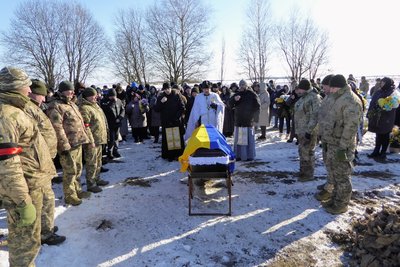Попрощалися з військовим Володимиром Федчуком, похорон військового, Тернопільщина, 2 лютого 2026 року Попрощалися з військовим Володимиром Федчуком, похорон військового, Тернопільщина, 2 лютого 2026 року