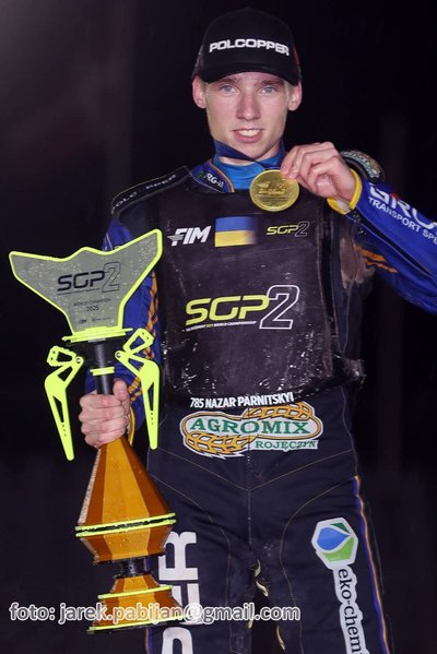 Назар Парніцький з Рівненщини став чемпіоном світу зі спідвею Назар Парніцький з Рівненщини став чемпіоном світу зі спідвею