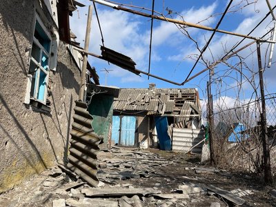Наслідки обстрілів села Гришине. Фото: Telegram/Покровська МВА Наслідки обстрілів села Гришине. Фото: Telegram/Покровська МВА