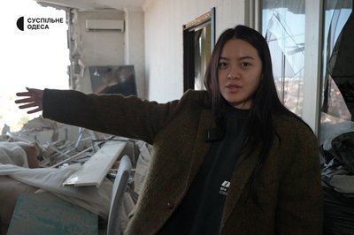 "Закрила очі і побачила спалах": історія пари, яка пережила влучання дрона у свою квартиру "Закрила очі і побачила спалах": історія пари, яка пережила влучання дрона у свою квартиру