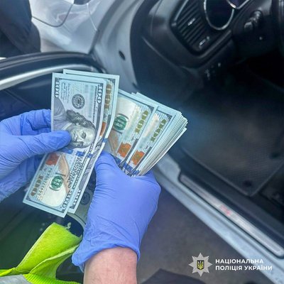 Пропонували за гроші вирішити питання з мобілізацією: затримали трьох підозоюваих Пропонували за гроші вирішити питання з мобілізацією: затримали трьох підозоюваих