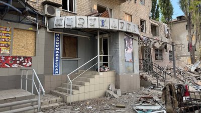 Розбита перукарня Краматорськ Донецька область 25 червня 2025 рік Розбита перукарня Краматорськ Донецька область 25 червня 2025 рік