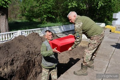 Під час земельних робіт у Дергачівській громаді знайшли останки солдатів, загиблих під час Другої світової Під час земельних робіт у Дергачівській громаді знайшли останки солдатів, загиблих під час Другої світової