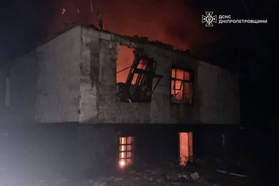 Армія РФ вдарила по трьох районах Дніпропетровщини. Як минула ніч проти 8 вересня