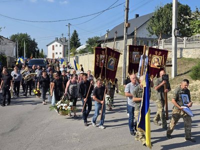 Великобірківська селищна рада, похорон, ЗСУ, боєць Великобірківська селищна рада, похорон, ЗСУ, боєць