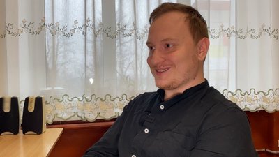 "Картинка має працювати": прилучанин, який розробив дизайн марки I'm fine, розповів про свою роботу "Картинка має працювати": прилучанин, який розробив дизайн марки I'm fine, розповів про свою роботу