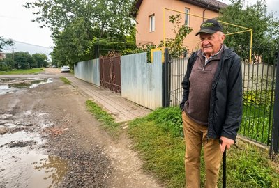 Жителі Степової у Луцьку півтора року домагаються ремонту дороги: що відповіла міськрада Жителі Степової у Луцьку півтора року домагаються ремонту дороги: що відповіла міськрада