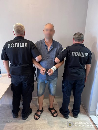 Продав 1600 набоїв: на Львівщині затримали жителя Дніпра за збут боєприпасів Продав 1600 набоїв: на Львівщині затримали жителя Дніпра за збут боєприпасів