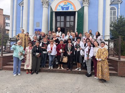 У Кропивницькому відбувся молебень до Дня матері “Незгасима Любов” У Кропивницькому відбувся молебень до Дня матері “Незгасима Любов”