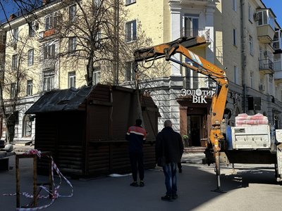 У центрі Полтави демонтували кіоск