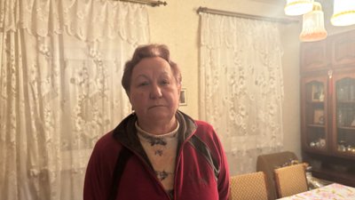 Лариса Лозова, мешканка розбитого будинку у Новобаварському районі Харкова Лариса Лозова, мешканка розбитого будинку у Новобаварському районі Харкова