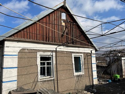 Наслідки обстрілів села Гришине. Фото: Telegram/Покровська МВА Наслідки обстрілів села Гришине. Фото: Telegram/Покровська МВА