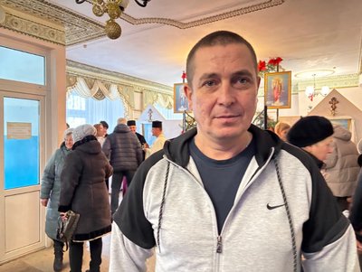 Валерій Литньов, лікарня, коляда для військових Валерій Литньов, лікарня, коляда для військових