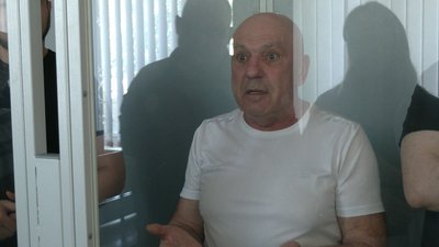 "Не смотрящий, а волонтер": у Деснянському районному суді Чернігова розглядають справу Геннадія Широкана "Не смотрящий, а волонтер": у Деснянському районному суді Чернігова розглядають справу Геннадія Широкана