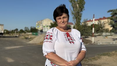 Жителі Коблевого на Миколаївщині просять встановити світлофор на трасі М-14 Жителі Коблевого на Миколаївщині просять встановити світлофор на трасі М-14