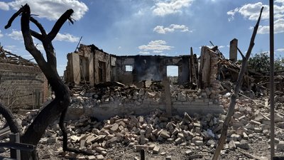 Наслідки обстрілу селище Райське Дружківська громада Донецька область 19 серпня 2025 рік Наслідки обстрілу селище Райське Дружківська громада Донецька область 19 серпня 2025 рік