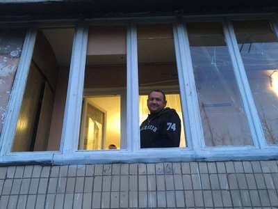 Знайшли уламки в квартирі: жителі про нічну атаку "шахедів" на Київ