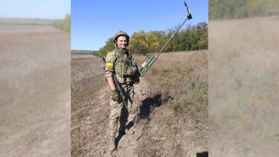 Батьки загиблого оборонця з Вінниччини будують церкву в пам'ять про сина Батьки загиблого оборонця з Вінниччини будують церкву в пам'ять про сина