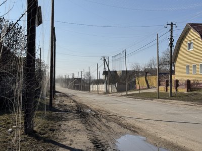 "Життя триває, що ти зробиш". Як живуть мешканці В. Чернеччини на Сумщині під постійними ударами "Життя триває, що ти зробиш". Як живуть мешканці В. Чернеччини на Сумщині під постійними ударами