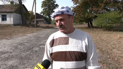 "Прожили з народження і до старості": як живуть жителі найменшого села на Сосниччині, у якому залишилося вісім людей "Прожили з народження і до старості": як живуть жителі найменшого села на Сосниччині, у якому залишилося вісім людей