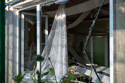 84-річного чоловіка діставали з-під завалів: РФ ударила по Одещині вдень 31 липня 84-річного чоловіка діставали з-під завалів: РФ ударила по Одещині вдень 31 липня