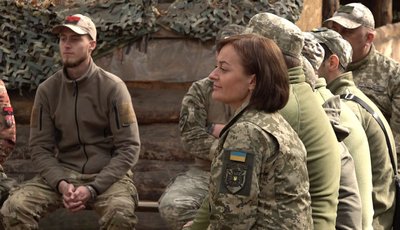 Прийшов з гітарою в ТЦК: історія прикордонника на позивний "Маестро" Прийшов з гітарою в ТЦК: історія прикордонника на позивний "Маестро"
