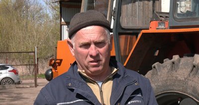 Механізатор фермерського господарства Микола Дзюм розповів, крім палива, подорожчала вартість запчастин Механізатор фермерського господарства Микола Дзюм розповів, крім палива, подорожчала вартість запчастин