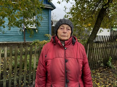 "Просто під хату прилетіло". Як виживає село у Юнаківській громаді на Сумщині поблизу кордону з Росією "Просто під хату прилетіло". Як виживає село у Юнаківській громаді на Сумщині поблизу кордону з Росією