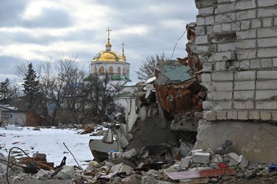 Пошкоджена церква в Ізюмі