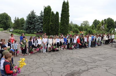 У селі на Черкащині відкрили меморіальні дошки чотирьом полеглим бійцям У селі на Черкащині відкрили меморіальні дошки чотирьом полеглим бійцям