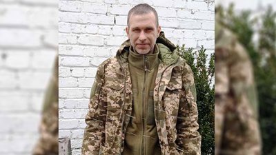 На Чернігівщині поховали трьох солдатів ЗСУ, які загинули на фронті