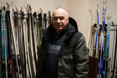 Санчата, лижі, ковзани: як у Сумах активно відпочивають взимку Санчата, лижі, ковзани: як у Сумах активно відпочивають взимку