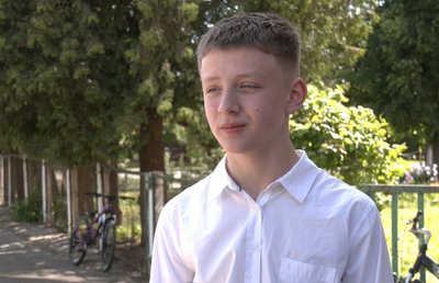 "Хочеться, щоб всі любувалися": випускники у Луцьку готуються до шкільного вальсу "Хочеться, щоб всі любувалися": випускники у Луцьку готуються до шкільного вальсу