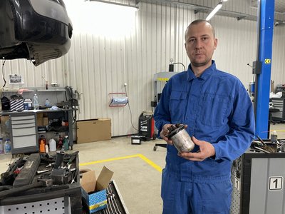 Дизель “парафіниться” на морозі: що заливають на полтавських АЗС та як уберегти авто Дизель “парафіниться” на морозі: що заливають на полтавських АЗС та як уберегти авто