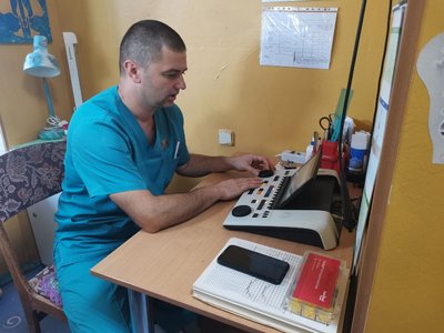 "Маємо велике завантаження": про роботу ЛОР-лікарів 2-ї лікарні Полтави у День медпрацівника "Маємо велике завантаження": про роботу ЛОР-лікарів 2-ї лікарні Полтави у День медпрацівника