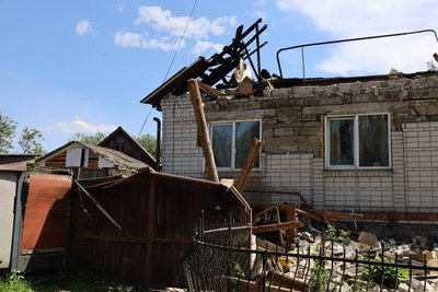 У Слоуті на Сумщині російський безпілотник знищив дім освітянина У Слоуті на Сумщині російський безпілотник знищив дім освітянина