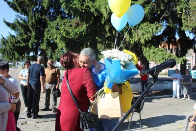 На Одещині зустріли звільненого з полону захисника Валерія Левчишина На Одещині зустріли звільненого з полону захисника Валерія Левчишина
