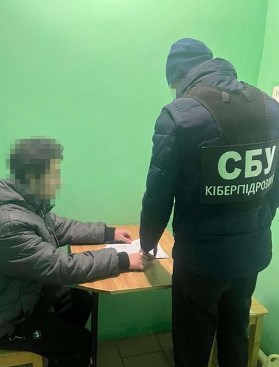 "Хвалив" Кадирова та переховувався у монастирях УПЦ МП: на Буковині затримали черкасця "Хвалив" Кадирова та переховувався у монастирях УПЦ МП: на Буковині затримали черкасця
