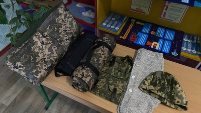 "Щаслива, що роблю корисну справу": як у селі на Вінниччині волонтери підтримують оборонців "Щаслива, що роблю корисну справу": як у селі на Вінниччині волонтери підтримують оборонців