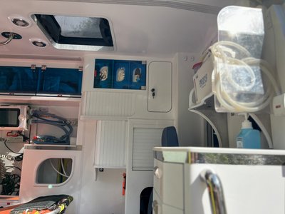 "Лікарі без кордонів" автівка медики допомога поранені хворі Слов’янськ Донецька область 17 вересня 2024 рік "Лікарі без кордонів" автівка медики допомога поранені хворі Слов’янськ Донецька область 17 вересня 2024 рік