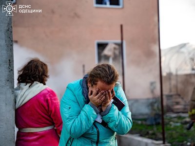В Одесі пролунали вибухи, у частині міста зникло світло