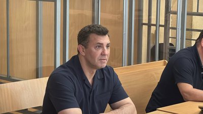 Застосували примусовий привід: нардеп Тищенко прибув на засідання до райсуду Дніпра Застосували примусовий привід: нардеп Тищенко прибув на засідання до райсуду Дніпра
