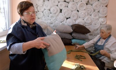Бракує матеріалів та людей: черкаським волонтерам потрібна допомога